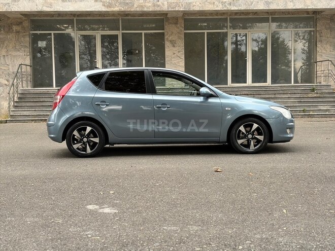 Hyundai i30 2007, 351,000 km - 1.6 л - İsmayıllı