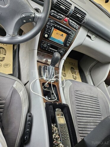 Mercedes C 320 2001, 265,000 km - 3.2 л - Sumqayıt