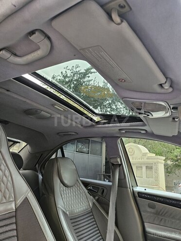 Mercedes C 320 2001, 265,000 km - 3.2 л - Sumqayıt
