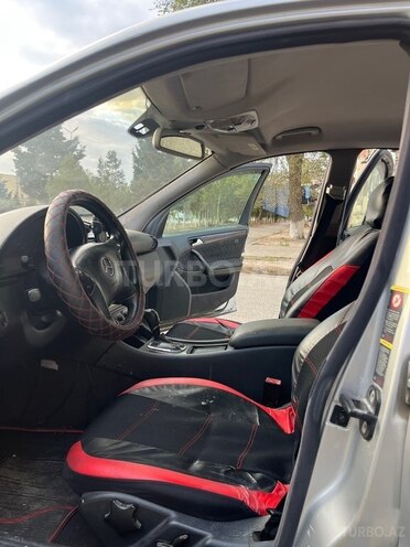 Mercedes C 240 2002, 235,459 km - 2.6 л - Sumqayıt
