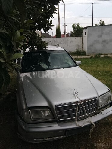 Mercedes C 220 1998, 358,000 km - 2.2 л - Ağcabədi