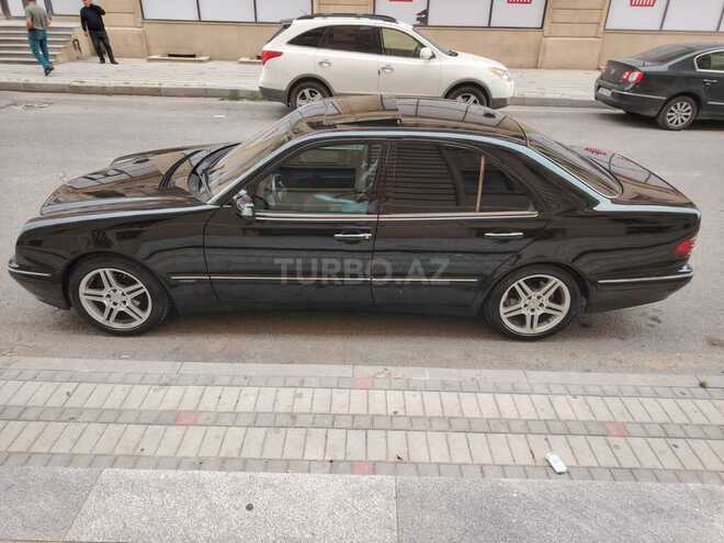 Mercedes E 240 2001, 281,322 km - 2.4 l - Bakı