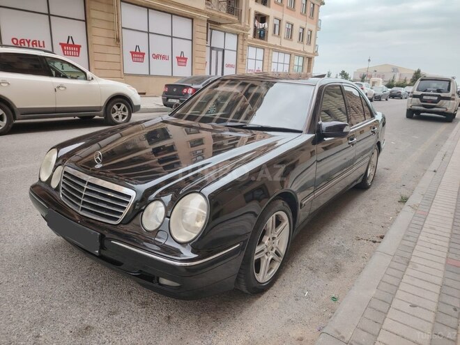 Mercedes E 240 2001, 281,322 km - 2.4 l - Bakı