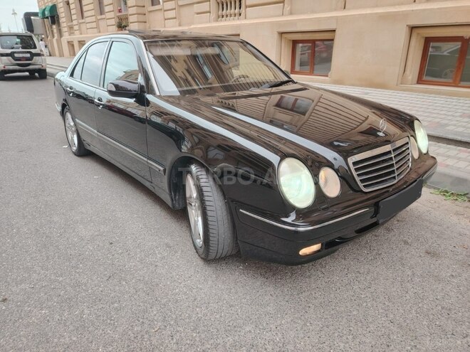Mercedes E 240 2001, 281,322 km - 2.4 l - Bakı