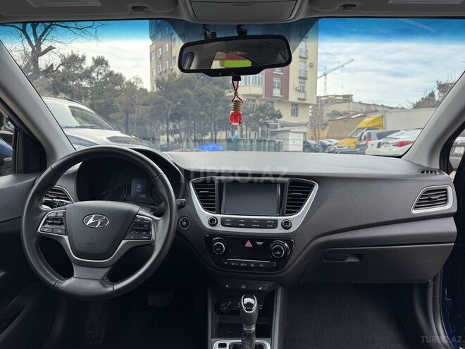 Hyundai Accent 2022, 120,000 km - 1.6 l - Bakı