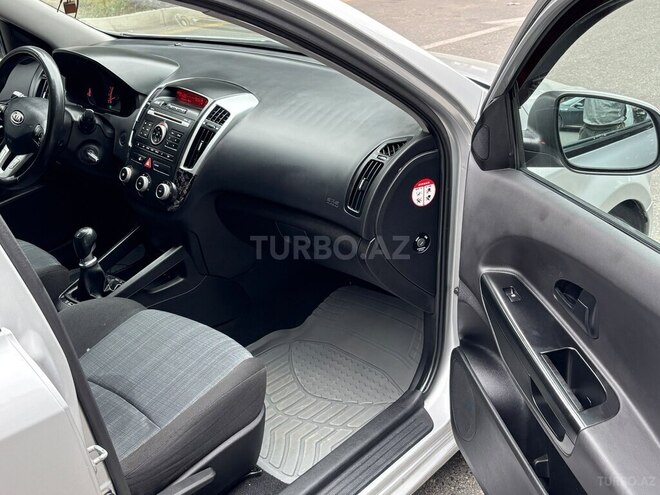 Kia  2011, 167,000 km - 1.4 l - Sumqayıt