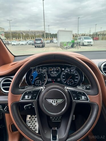 Bentley Bentayga 2016, 99,628 km - 6.0 l - Bakı