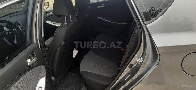 Hyundai Accent 2014, 283,983 km - 1.6 l - Sumqayıt