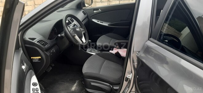 Hyundai Accent 2014, 283,983 km - 1.6 l - Sumqayıt