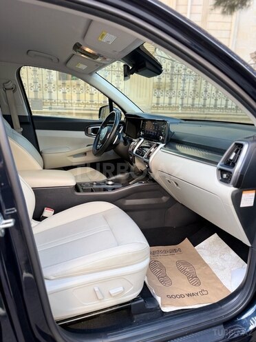 Kia Sorento 2023, 53,056 km - 1.6 l - Bakı