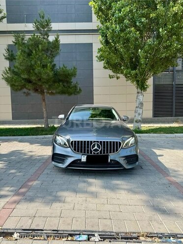 Mercedes E 220 d 2018, 221,000 km - 2.0 l - Bakı