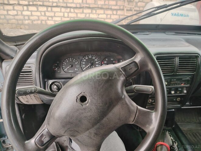 GAZ 3110 2002, 228,000 km - 2.3 l - Sumqayıt