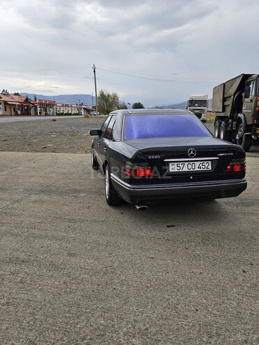 Mercedes 220 E 1994, 365,874 km - 2.2 l - Şəmkir