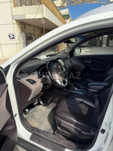Hyundai ix35 2013, 106,010 km - 2.0 l - Bakı