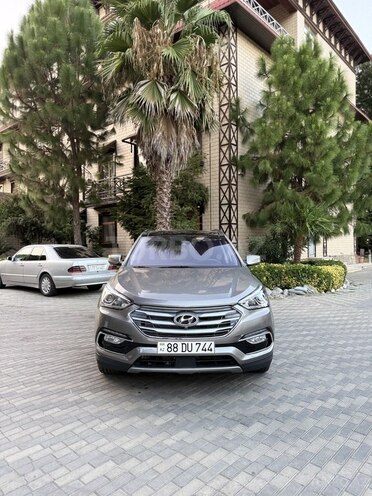 Hyundai Santa Fe 2017, 86,200 km - 2.0 л - Bakı