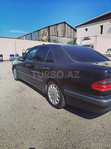 Mercedes E 240 2000, 479,000 km - 2.4 l - Bakı