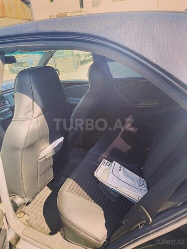Mercedes E 240 2000, 479,000 km - 2.4 l - Bakı