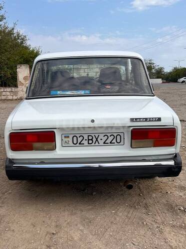 LADA (VAZ) 2107 2004, 148,000 km - 1.6 л - Neftçala