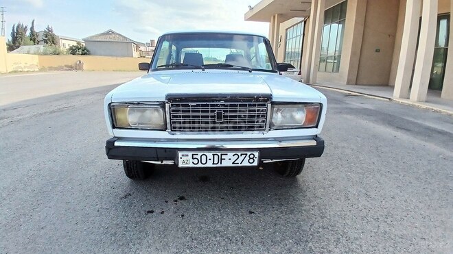 LADA (VAZ) 2107 2004, 194,343 km - 1.6 l - Salyan