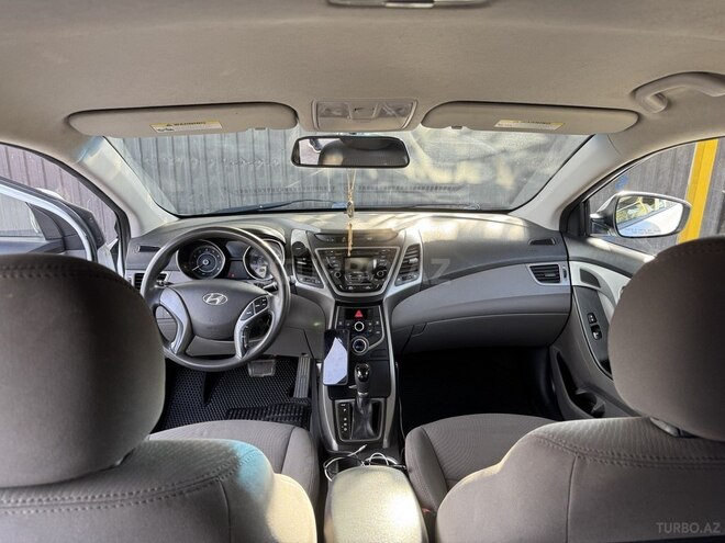 Hyundai Elantra 2015, 165,000 km - 1.8 l - Gəncə