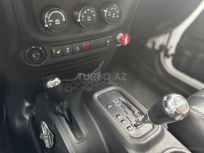 Jeep Wrangler 2013, 195,000 km - 3.6 л - Bakı