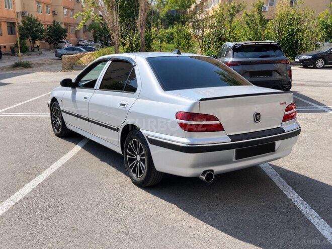 Peugeot 406 2002, 225,000 km - 2.0 l - Bakı