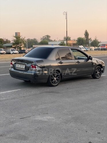 Mitsubishi Lancer 2005, 670,000 km - 1.3 l - Qəbələ