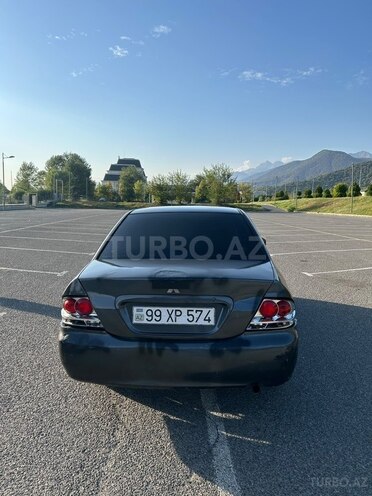 Mitsubishi Lancer 2005, 670,000 km - 1.3 l - Qəbələ