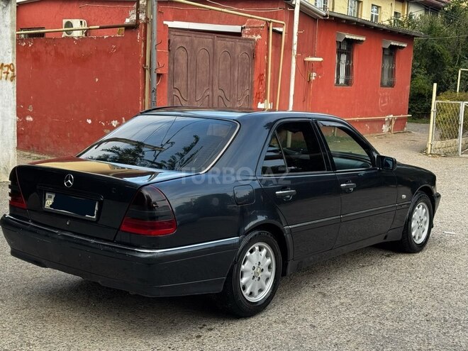 Mercedes C 220 1999, 332,665 km - 2.2 л - Bakı