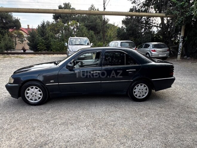 Mercedes C 220 1999, 332,665 km - 2.2 л - Bakı