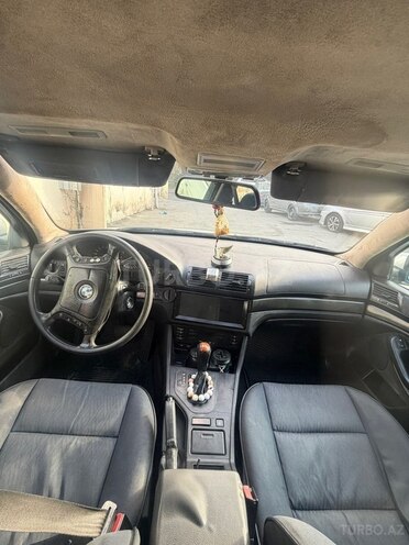 BMW 523 2000, 208,000 km - 2.5 l - Bakı