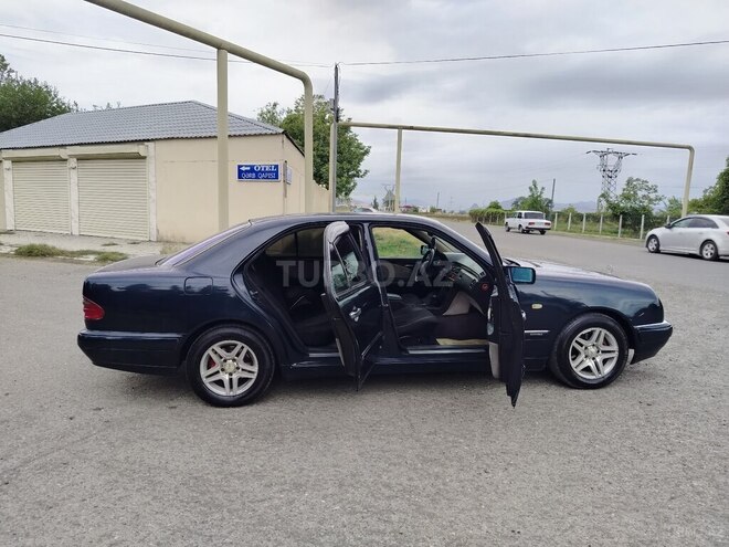 Mercedes E 230 1997, 250,421 km - 2.3 l - Ağstafa
