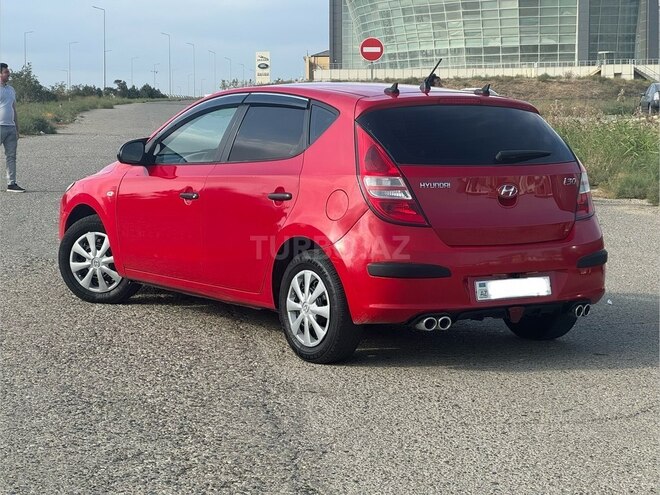 Hyundai i30 2009, 370,000 km - 1.4 l - Bakı