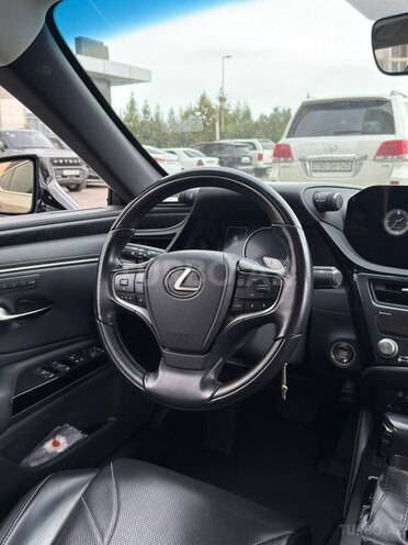 Lexus ES 250 2022, 39,000 km - 2.5 l - Bakı