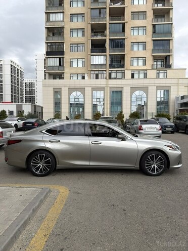 Lexus ES 250 2022, 39,000 km - 2.5 l - Bakı