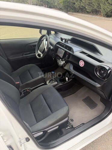 Toyota Aqua 2018, 198,000 km - 1.5 l - Bakı