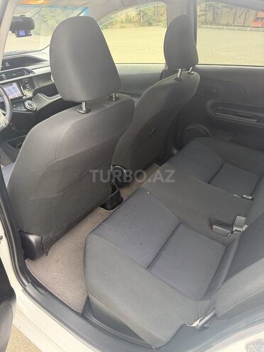 Toyota Aqua 2018, 198,000 km - 1.5 l - Bakı