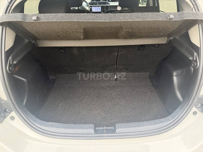 Toyota Aqua 2018, 198,000 km - 1.5 l - Bakı
