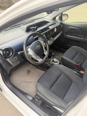 Toyota Aqua 2018, 198,000 km - 1.5 l - Bakı
