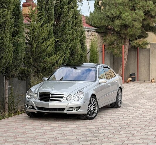 Mercedes E 240 2003, 310,000 km - 2.6 l - Bakı