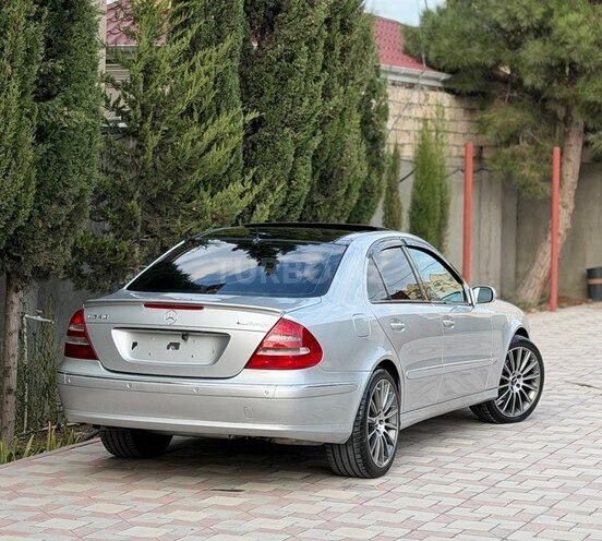 Mercedes E 240 2003, 310,000 km - 2.6 l - Bakı