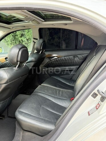 Mercedes E 240 2003, 310,000 km - 2.6 l - Bakı