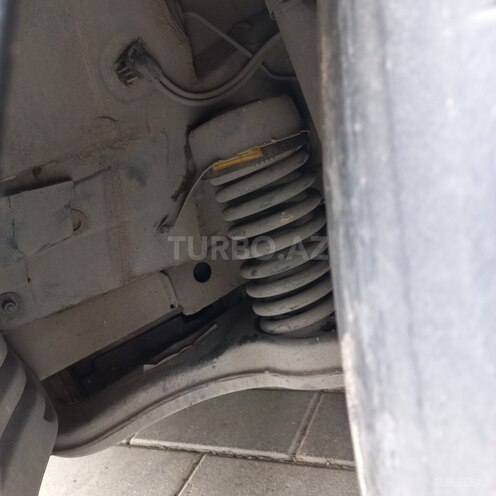 Mercedes E 220 2000, 405,525 km - 2.2 l - Sabirabad