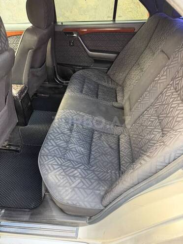 Mercedes C 200 1994, 430,000 km - 2.0 л - Bakı