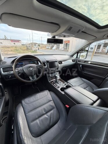Volkswagen Touareg 2011, 206,000 km - 3.6 l - Bakı