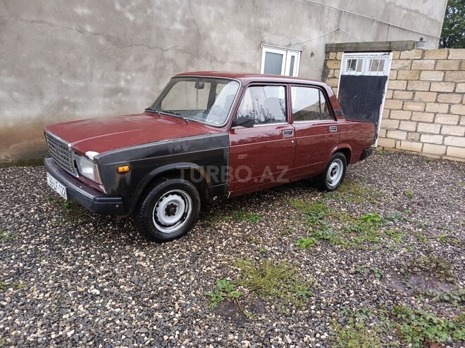 LADA (VAZ) 2107 2007, 23,000 km - 1.6 л - Quba