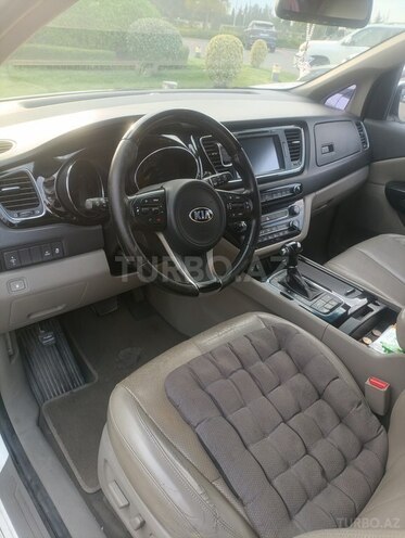 Kia Carnival 2016, 309,000 km - 2.2 л - Bakı