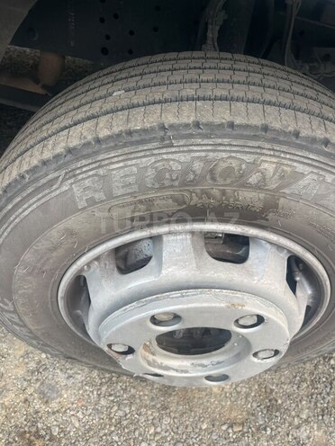 Mercedes Atego 818 2012, 333,445 km - 1.8 л - Bakı