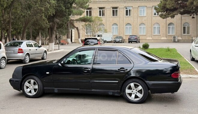 Mercedes E 230 1997, 360,000 km - 2.3 l - Sumqayıt