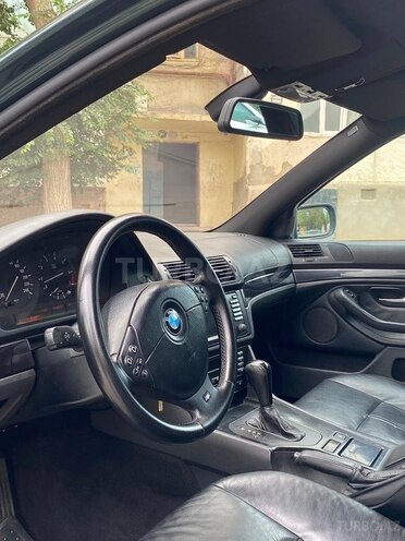 BMW 525 2001, 362,000 km - 2.5 l - Bakı